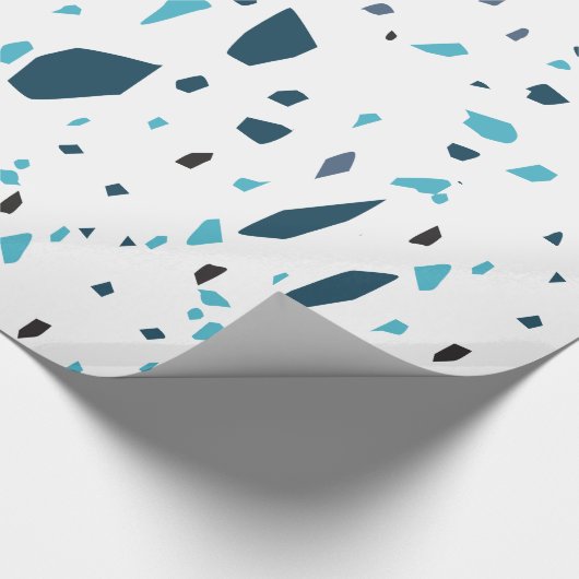Blue Terrazzo Pieces Geschenkpapier (Ecke)