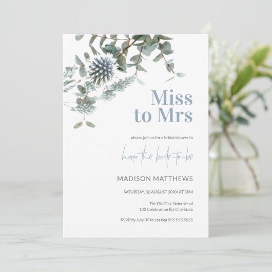 Blue Thistle Botanical Miss an Mrs. Brautparty Einladung (Stehend Vorderseite)