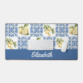 Blue Tile French Country Lemon Custom Name Schreibtischunterlage (Tastatur & Maus)