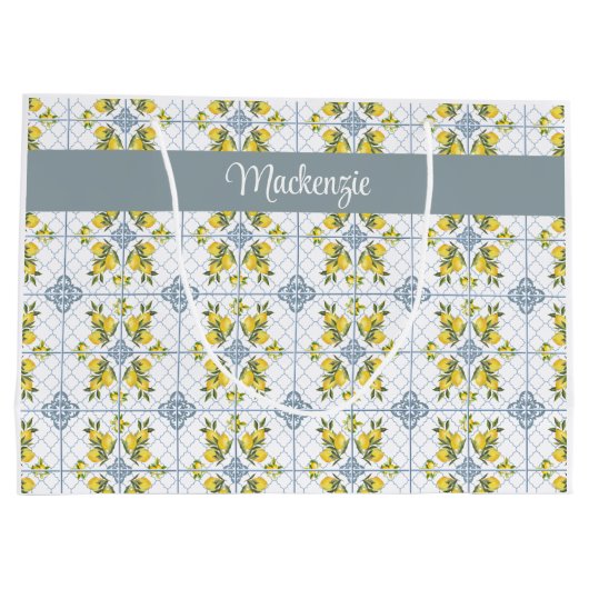 Blue Tile French Country Lemon Name Monogram Große Geschenktüte (Rückseite)