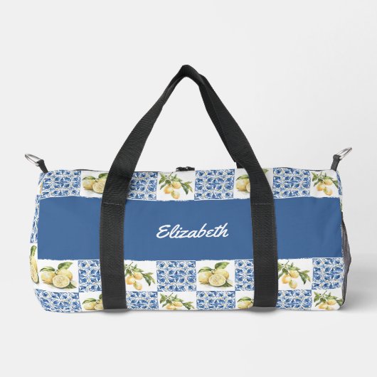 Blue Tile French Country Lemon Pattern Name Duffle Bag (Vorderseite)