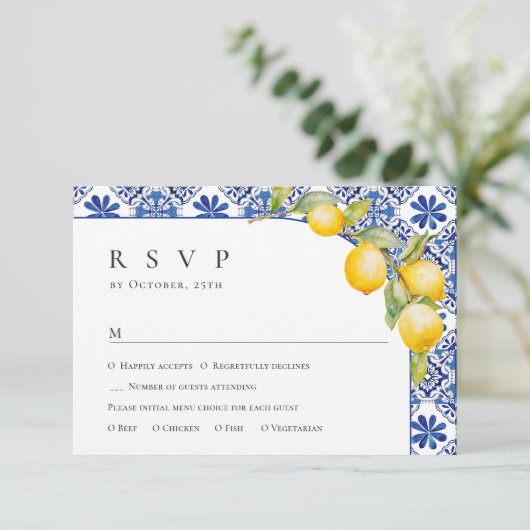 Blue Tiles Wedding Lemons RSVP Karte (Stehend Vorderseite)