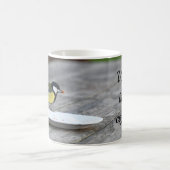 Blue Tit Fütternd einer Kuchenplatte Kaffeemaschin Kaffeetasse (Mittel)