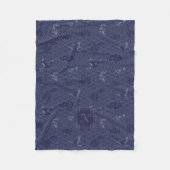 Blue Traditional Japanese Wave Seigaiha Monogram Fleecedecke (Vorderseite)
