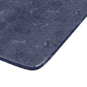 Blue Traditional Japanese Wave Seigaiha Monogram Schneidebrett (Ecke)