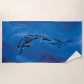 Blue Tribal Dolphin Strandtuch (Vorderseite)