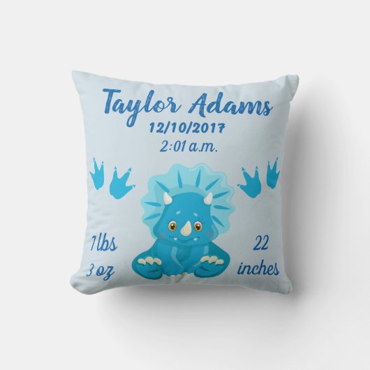 Blue Triceratops Dinosaurier Birth Stats Kinderzim Kissen (Vorderseite)