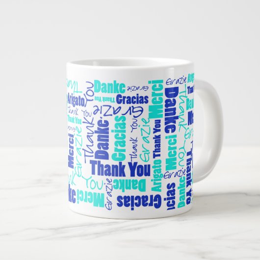 Blue Turquoise Multilingual Danke Typografy Jumbo-Tasse (Vorderseite Rechts)