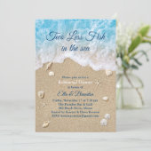 Blue Two Less Fish in Sea Probe Dinner Einladung (Stehend Vorderseite)