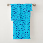 Blue Two Toned Polka Dots Badhandtuch Set (Insitu)