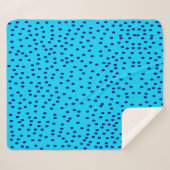 Blue Two Toned Polka Dots Sherpadecke (Vorderseite (Horizontal))