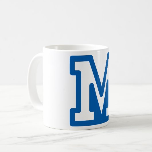 Blue Varsity Letter M Monogram Kaffeetasse (Vorderseite Links)