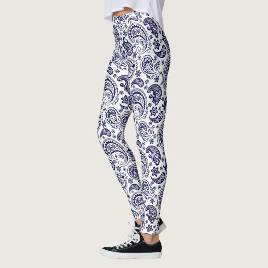 Blue Vintag Paisley Pattern Leggings (Links)