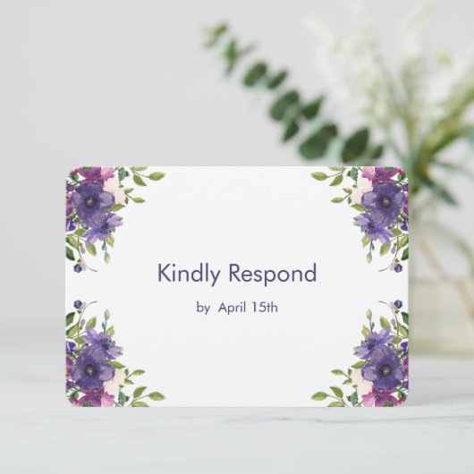 Blue Violet Wild Rose Hochzeit RSVP Karte (Stehend Vorderseite)
