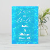 Blue Water Beach & Destination Wedding Ocean Theme Save The Date (Stehend Vorderseite)