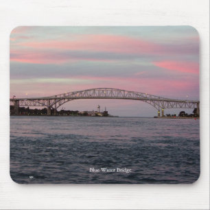 Blue Water Bridge Mauspad