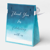 Blue Watercolor Waves mit Monogramm Hochzeit Geschenkschachtel (Rückseite)