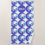 Blue Wave Monogram Beach Handtuch (Vorderseite)