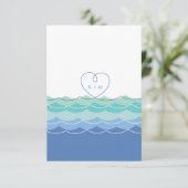 Blue Waves Loopy Heart Beach Wedding Empfang RSVP Karte (Stehend Vorderseite)