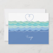 Blue Waves Loopy Heart Beach Wedding RSVP Card Karte (Rückseite)