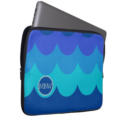 Blue Waves Monogram iPad Case (Vorne Rechts)