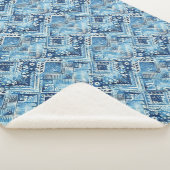 Blue White Batik Sherpadecke (3/4)