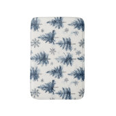 Blue White Christmas Trees Snowflakes Badematte (Vorderseite Vertikal)
