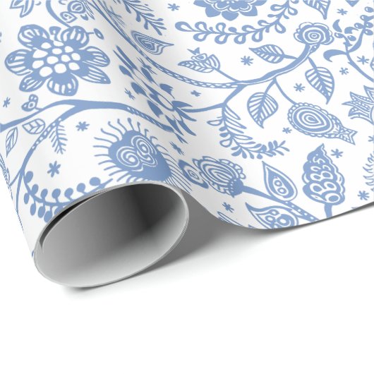 Blue White Floral Botanical Boho Pattern Whimsical Geschenkpapier (Rolleneckpunkt)