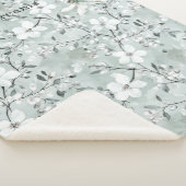 Blue White Floral Dragonflies Sherpadecke (3/4)