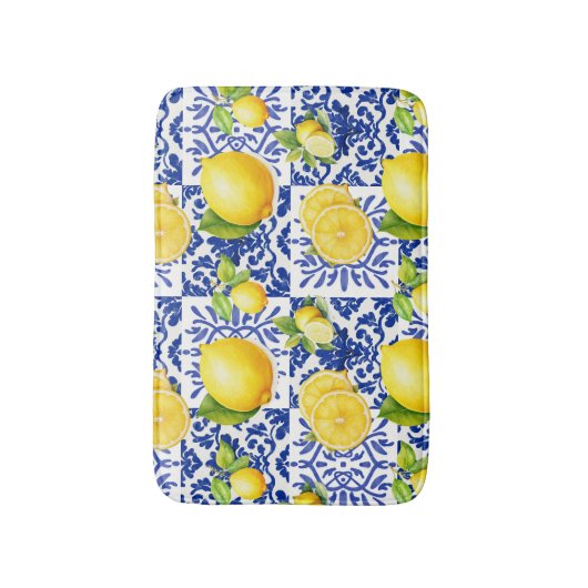 Blue White Lemon Tile Pattern Mediterranean Citrus Badematte (Vorderseite Vertikal)