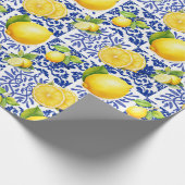 Blue White Lemon Tile Pattern Mediterranean Citrus Geschenkpapier (Ecke)
