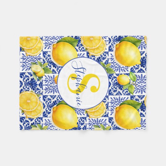 Blue White Lemon Tile Pattern Name Monogram Citrus Fleecedecke (Vorderseite (Horizontal))