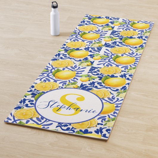 Blue White Lemon Tile Pattern Name Monogram Citrus Yogamatte (Beispiel)