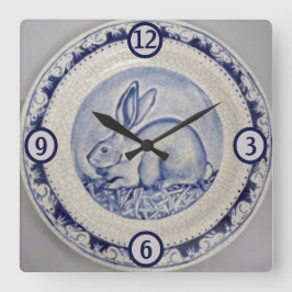 Blue & White Rabbit Bunny Pottery China Dedham Art Quadratische Wanduhr