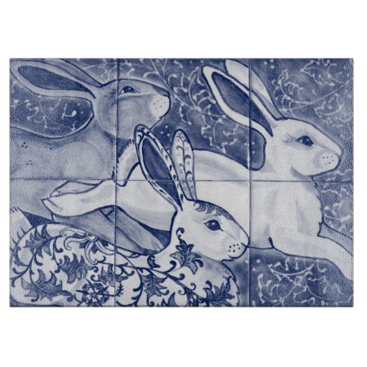 Blue White Rabbit Hare Tiled Chinoiserie Floral Schneidebrett (Vorderseite)