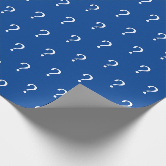 Blue White Script Frage Mark Wrapping Paper Geschenkpapier (Ecke)