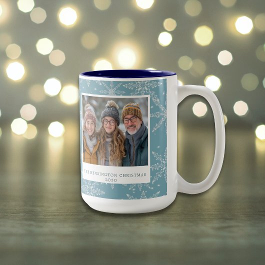Blue & White Snowflake Zwei-Tone-Tasse Zweifarbige Tasse