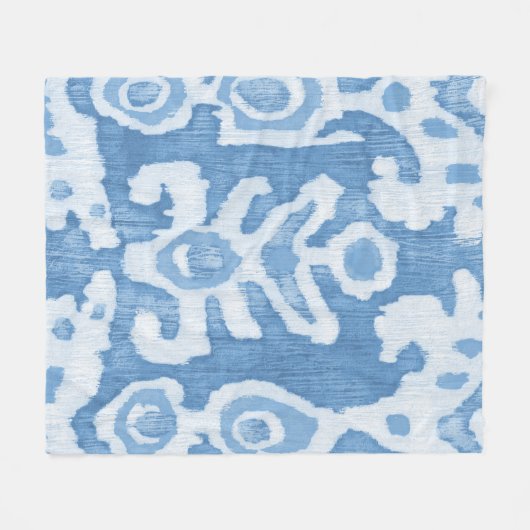 Blue & White Tribal Ikat Fleecedecke (Vorderseite (Horizontal))