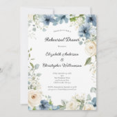 Blue White Watercolor Florals Rehearsal Dinner Einladung (Vorderseite)