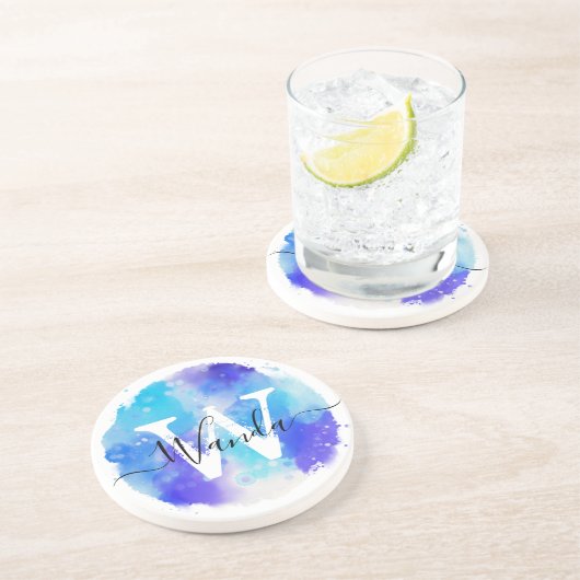 Blue White Watercolor Monogram Script Getränkeuntersetzer (Seite)