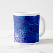 Blue White Winter Holiday Pine Jumbo-Tasse (Vorderseite Rechts)