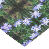 Blue Wild Chicory Blume Abstrakt Kurzer Tischläufer (Ecke)