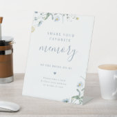 Blue Wildblume boho gemeinsam mit einem Memory-Bra Sockelschild (In SItu)