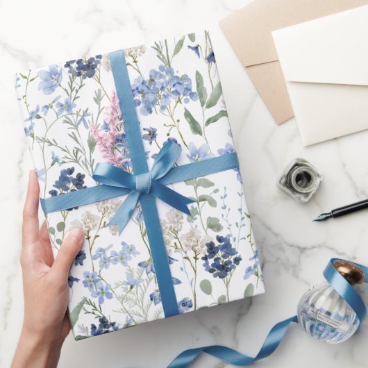 Blue Wildflower Watercolor Geschenkpapier (Schenken)