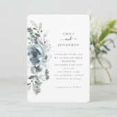 Blue Winter Florals Wedding Einladung (Stehend Vorderseite)