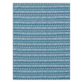 Blue Winter Holiday Snowflake Rentiermuster Tischdecke (Vorderseite)