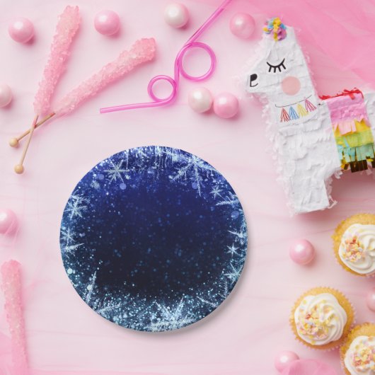 Blue Winter Wonderland Icy Snowflakes Party Pappteller (Party)