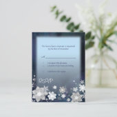 Blue Winter Wonderland Wedding RSVP Einladungspostkarte (Stehend Vorderseite)