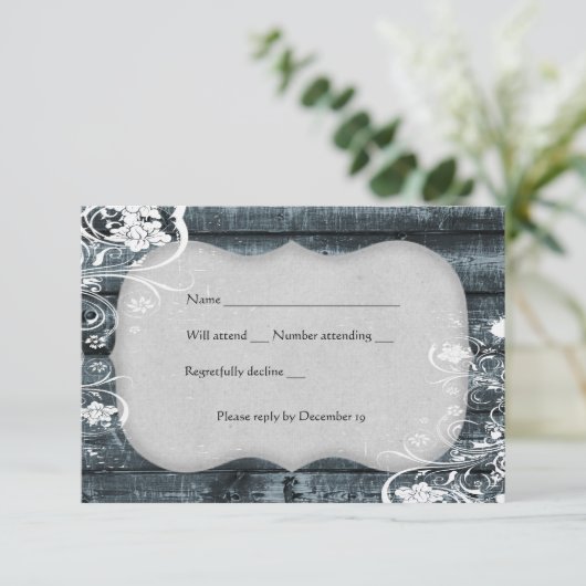 Blue Wood Shabby Lace uAwg mit Umschlag RSVP Karte (Stehend Vorderseite)