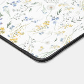 Blue Yellow Wildflower Pattern Schreibtischunterlage (Ecke)